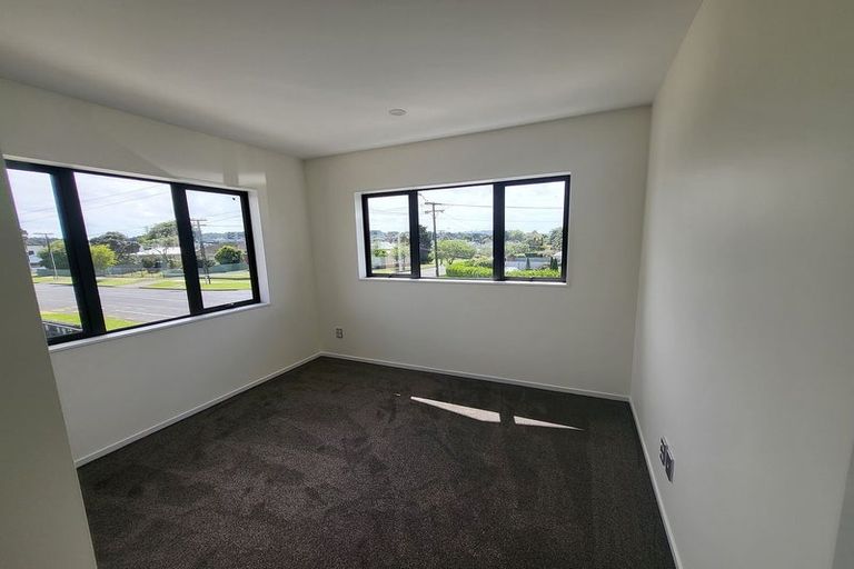 Photo of property in 23a Rogers Road, Manurewa, Auckland, 2102