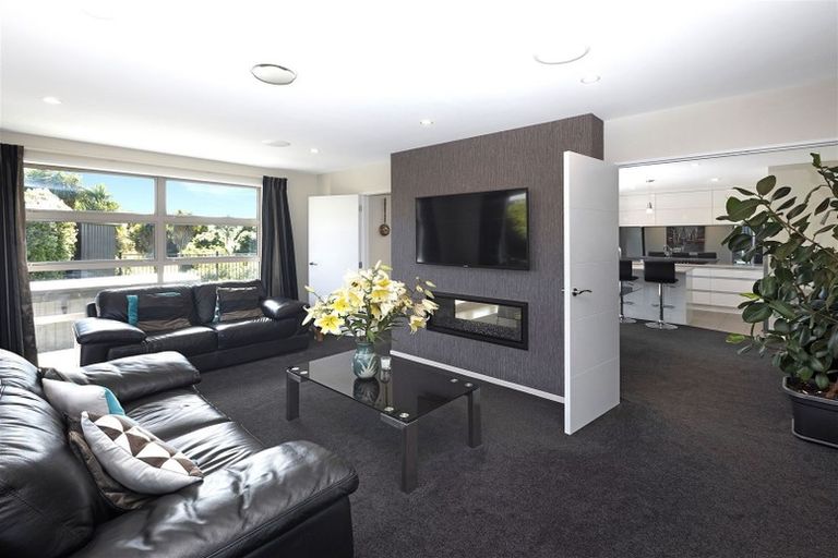 Photo of property in 49 Mariposa Crescent, Aidanfield, Christchurch, 8025