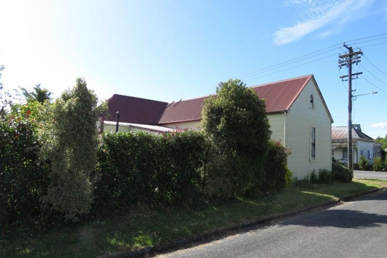 Photo of property in 69 Shiel Street, Reefton, 7830