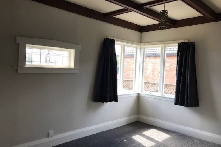 Photo of property in 49 Tawa Road, One Tree Hill, Auckland, 1061