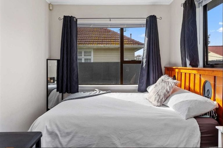 Photo of property in 17 Taurima Street, Hei Hei, Christchurch, 8042