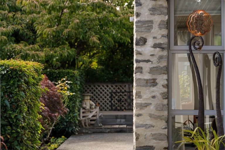 Photo of property in 76 Roche Street, Wanaka, 9305