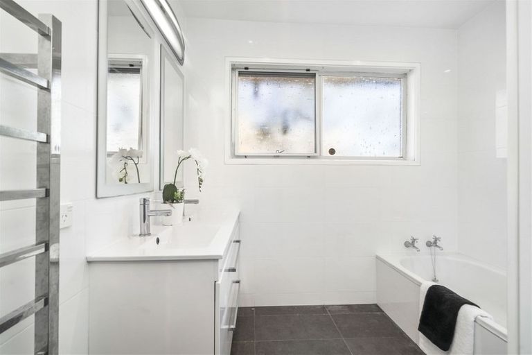 Photo of property in 23 Chesterman Road, Riverlea, Hamilton, 3216