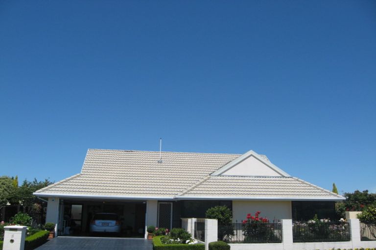 Photo of property in 1/11 Ben Nevis Drive, Broomfield, Christchurch, 8042