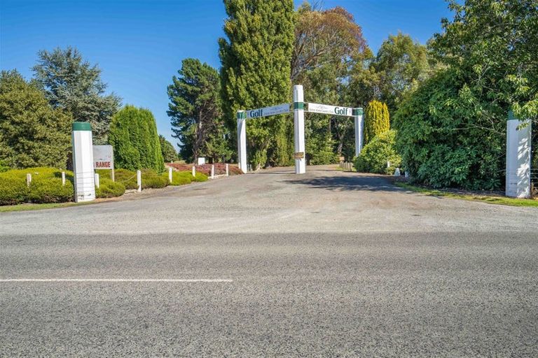 Photo of property in 100 Steel Road, West Plains, Invercargill, 9874