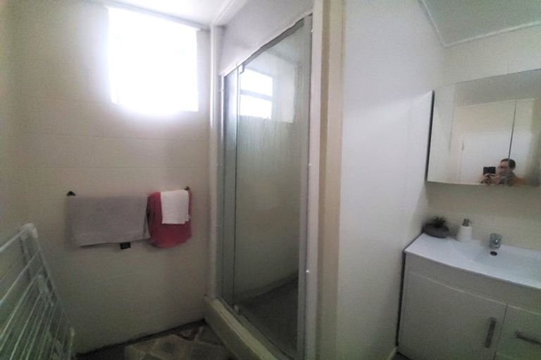 Photo of property in 129 Constable Street, Newtown, Wellington, 6021