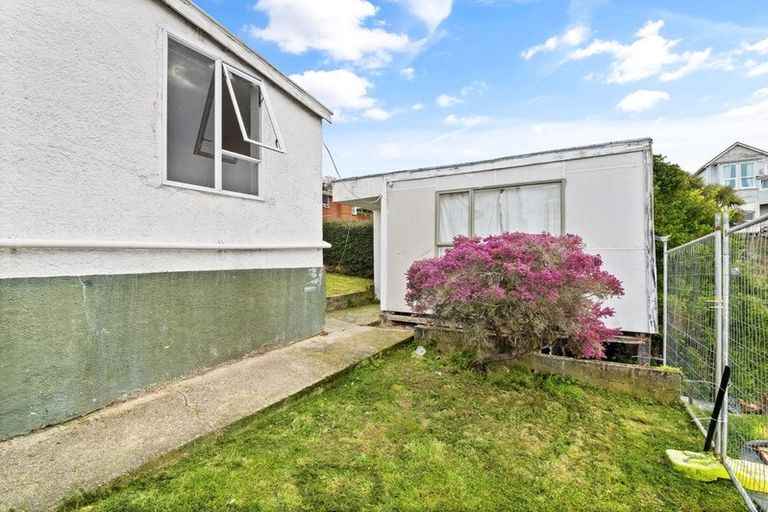 Photo of property in 20 Peter Street, Caversham, Dunedin, 9012
