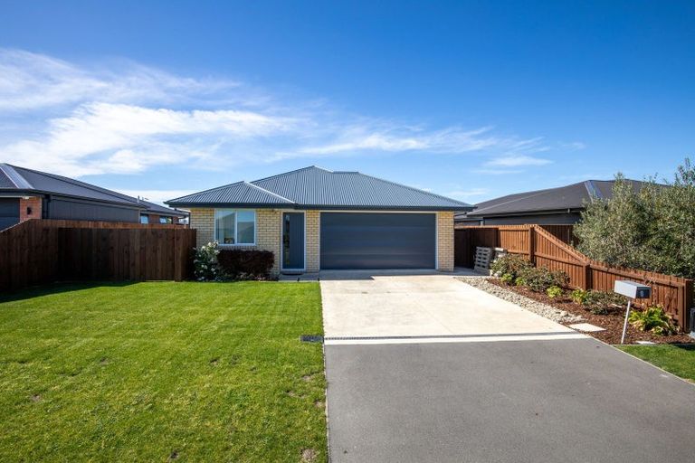 Photo of property in 9 Andesite Drive, Rolleston, 7614