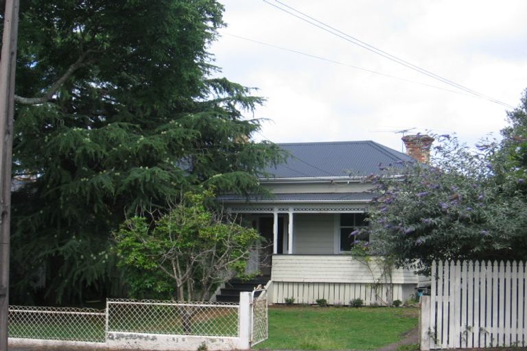 Photo of property in 51 Cromwell Street, Mount Eden, Auckland, 1024
