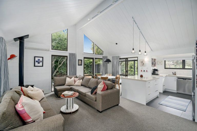 Photo of property in 17 Lowe Park Lane, Pauanui, Hikuai, 3579