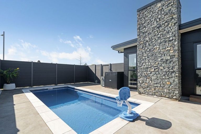 Photo of property in 15 Barracks Avenue, Solway, Masterton, 5810