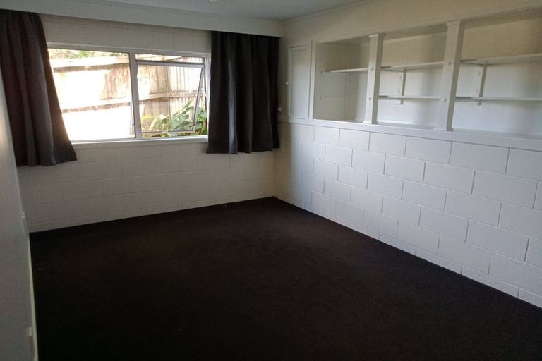 Photo of property in 15 Verran Road, Birkenhead, Auckland, 0626