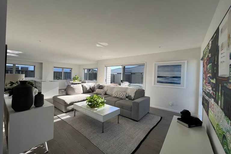 Photo of property in 103 King Street, Taradale, Napier, 4112