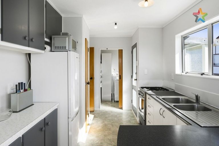 Photo of property in 15 Outram Grove, Kelson, Lower Hutt, 5010