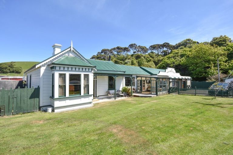 Photo of property in 2 Moturata Road, Taieri Beach, Brighton, 9091
