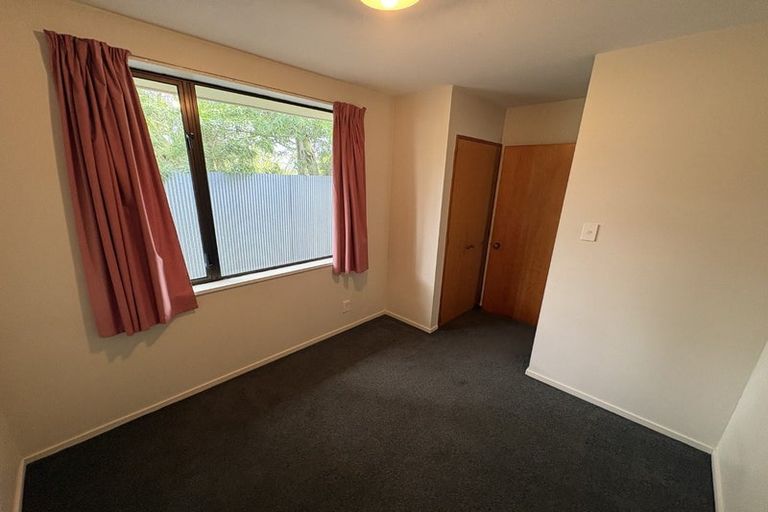 Photo of property in 21 Ballantyne Avenue, Upper Riccarton, Christchurch, 8041
