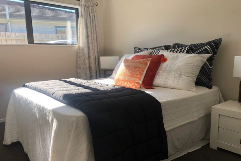 Photo of property in 67 Arimu Road, Papakura, 2110