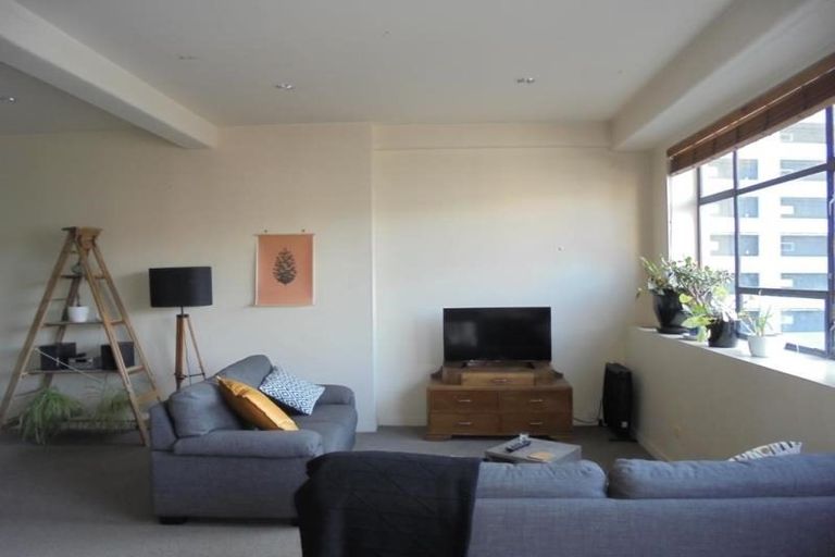 Photo of property in Atlas House, 4/22 Ghuznee Street, Te Aro, Wellington, 6011