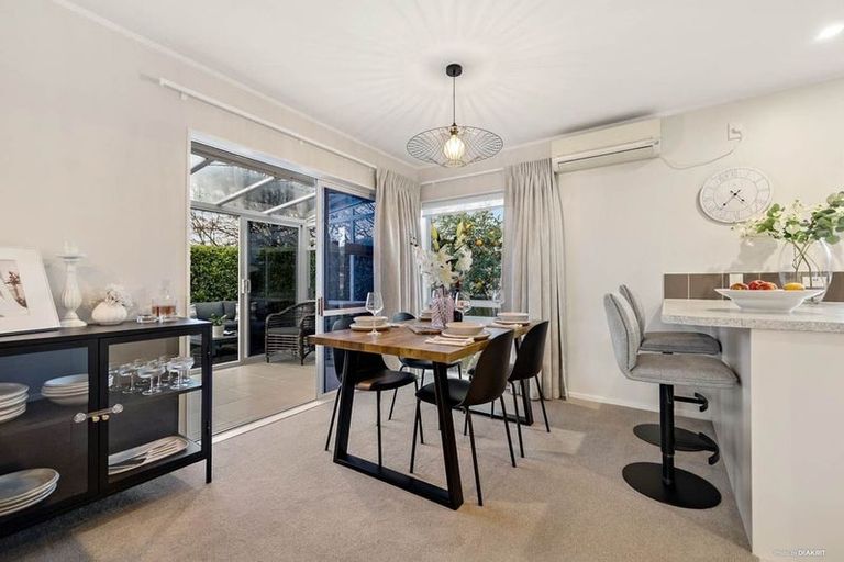 Photo of property in 1/14 Kallaroo Place, Botany Downs, Auckland, 2010