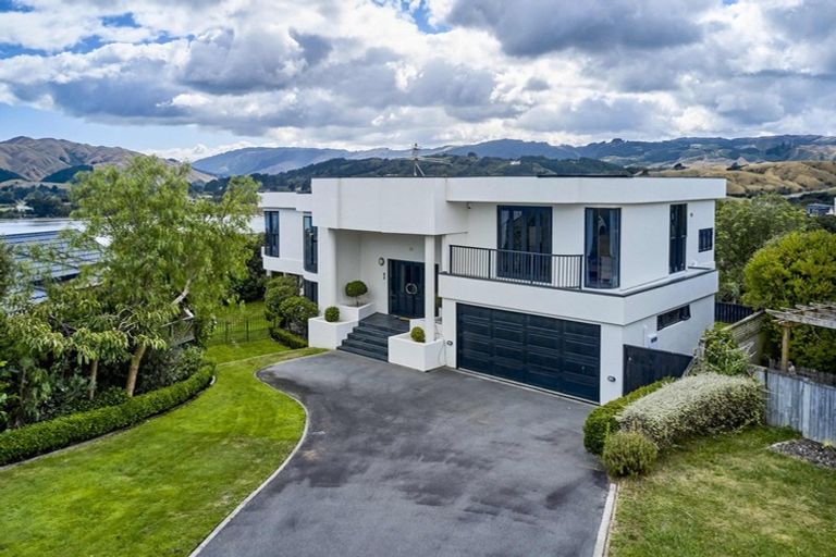 Photo of property in 17 Bowsprit Way, Whitby, Porirua, 5024