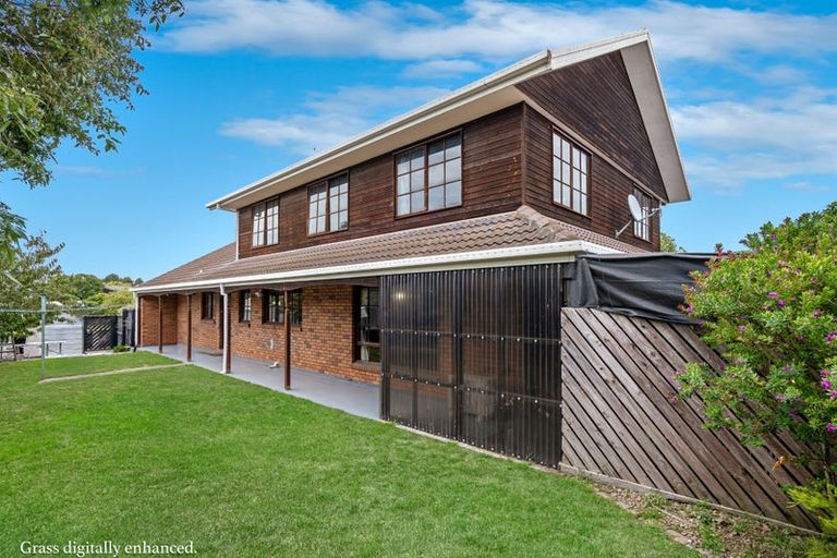 Photo of property in 159 Royal Park Drive, Parklands, Christchurch, 8083