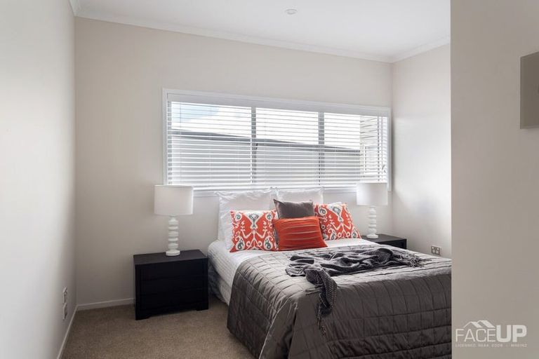 Photo of property in 6 Liquidambar Drive, Hobsonville, Auckland, 0616