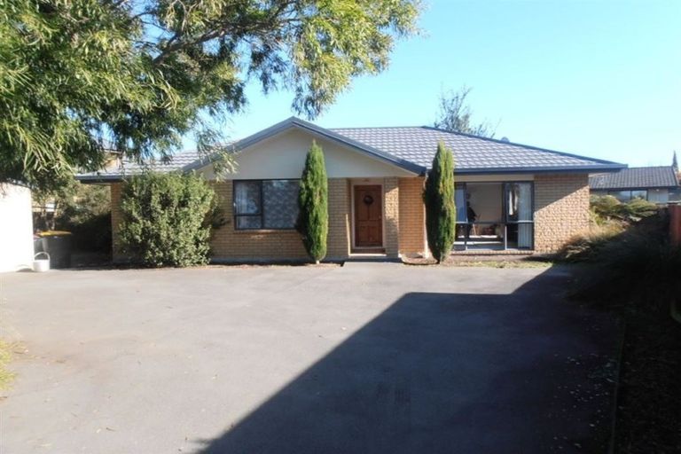 Photo of property in 657b Main North Road, Belfast, Christchurch, 8051