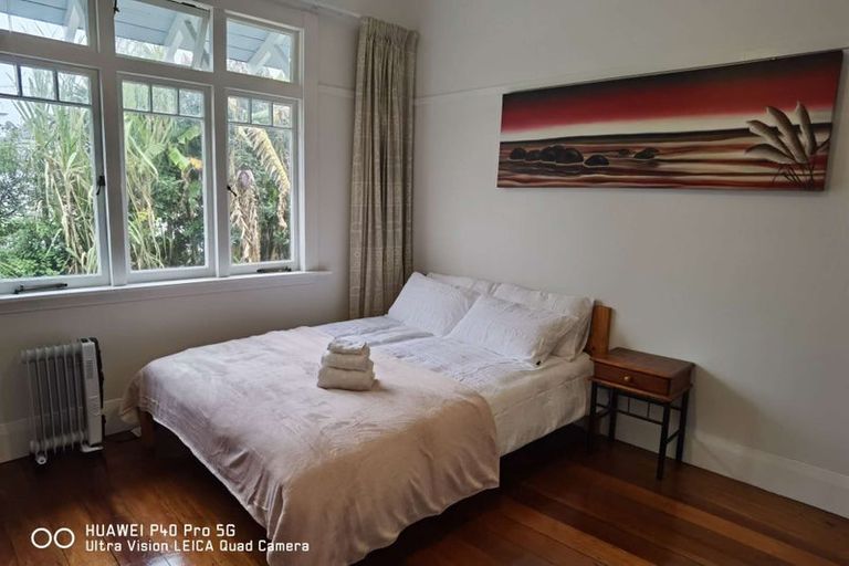 Photo of property in 100 Hatea Drive, Regent, Whangarei, 0112