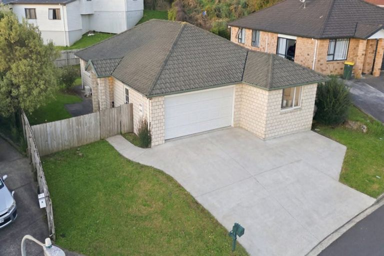 Photo of property in 8 Nykki Place, Papakura, 2110