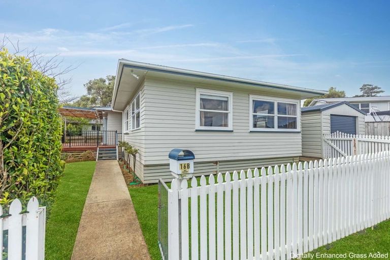 Photo of property in 16b Campbell Street, Waiuku, 2123