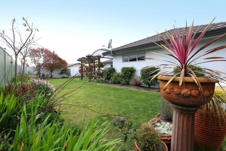 Photo of property in 1 Hyde Place, Taradale, Napier, 4112