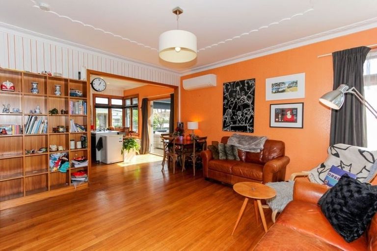 Photo of property in 2 Norman Street, Lower Vogeltown, New Plymouth, 4310