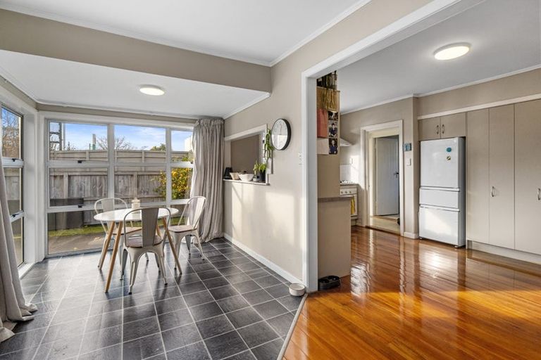 Photo of property in 12 Campbell Street, Leamington, Cambridge, 3432