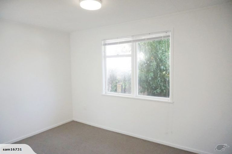 Photo of property in 38 Lanigan Street, Birkdale, Auckland, 0626