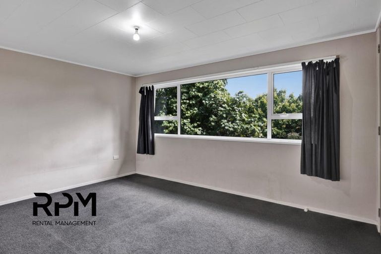 Photo of property in 21 Manawapou Road, Hawera, 4610
