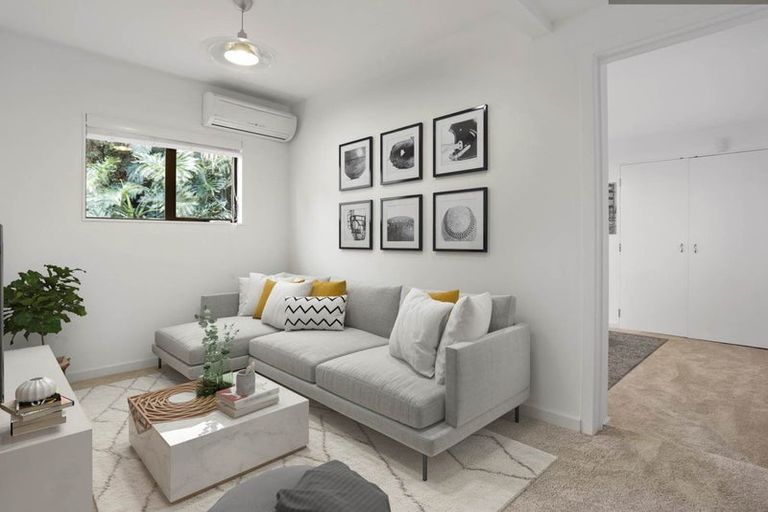 Photo of property in 32 Moorgreen Heights, Torbay, Auckland, 0630