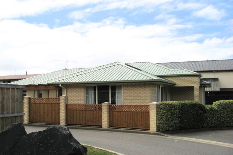 Photo of property in 5 Castleview Lane, Heathcote Valley, Christchurch, 8022