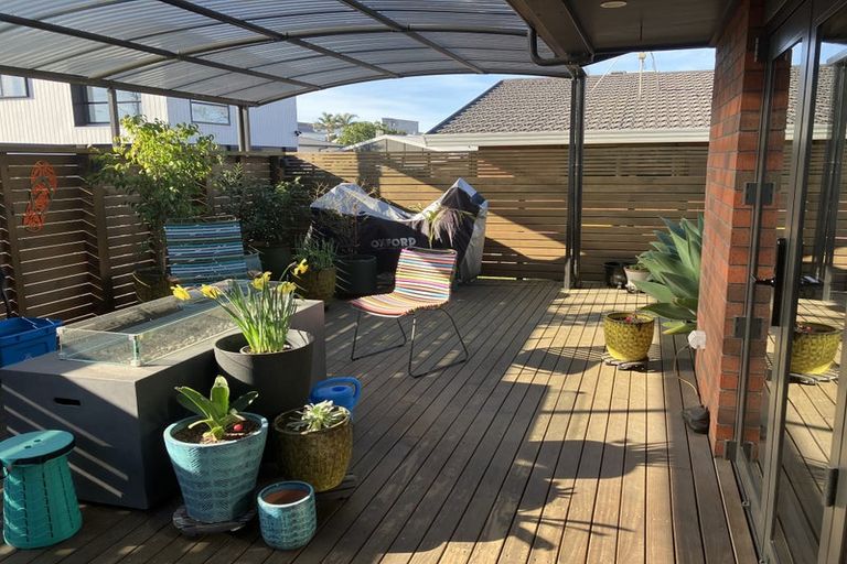 Photo of property in 2/419 Maunganui Road, Mount Maunganui, 3116