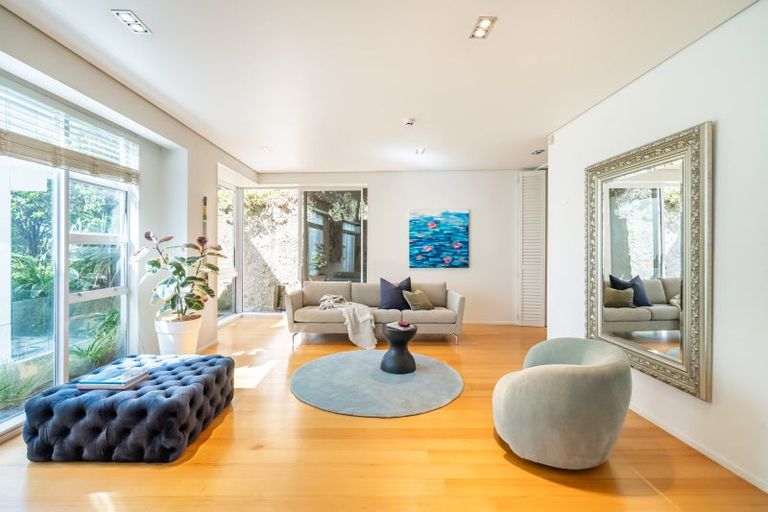 Photo of property in Trieste, 1/346 Oriental Parade, Oriental Bay, Wellington, 6011