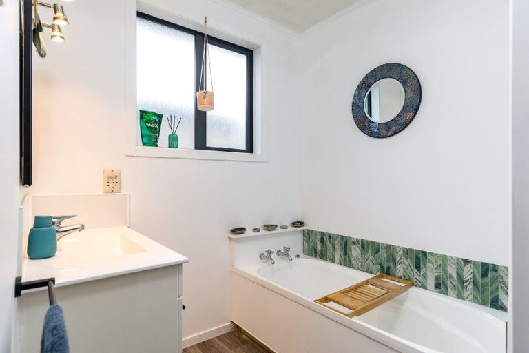 Photo of property in 28a Warwick Street, Mayfield, Blenheim, 7201