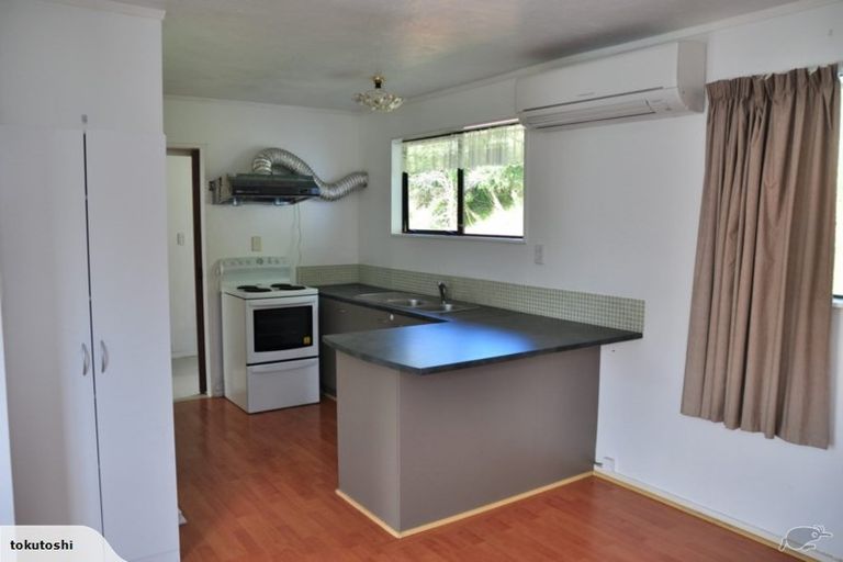 Photo of property in 2/67 Cortina Avenue, Johnsonville, Wellington, 6037