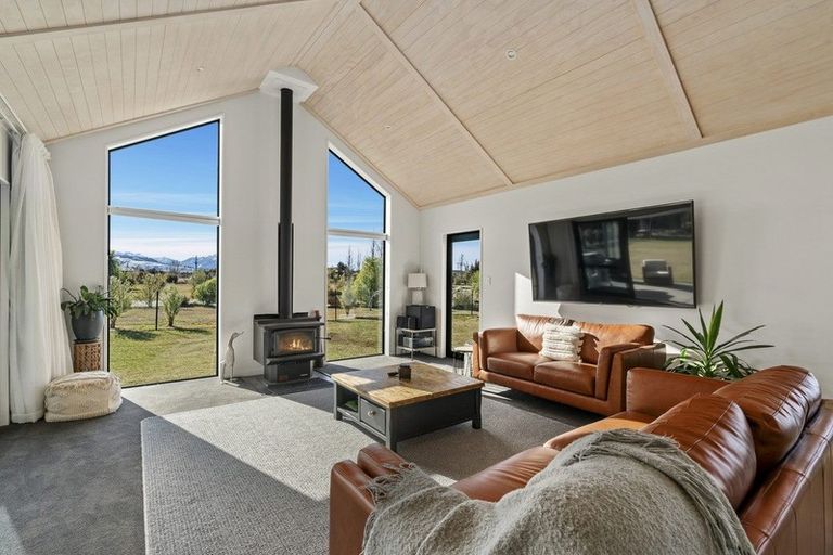 Photo of property in 1025 Aubrey Road, Albert Town, Wanaka, 9305