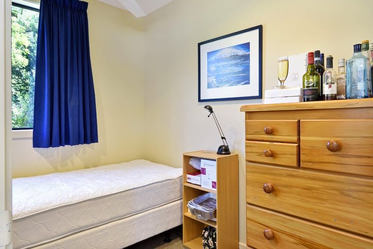 Photo of property in 20 Worlds End Road, Tennyson Inlet, 7195