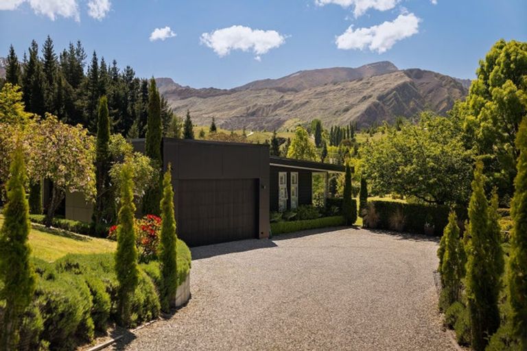 Photo of property in 31 Rutherford Road, Lake Hayes, Queenstown, 9371