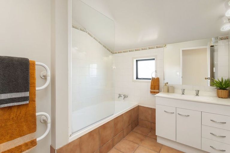 Photo of property in 7/17 Devon Street, Sydenham, Christchurch, 8023