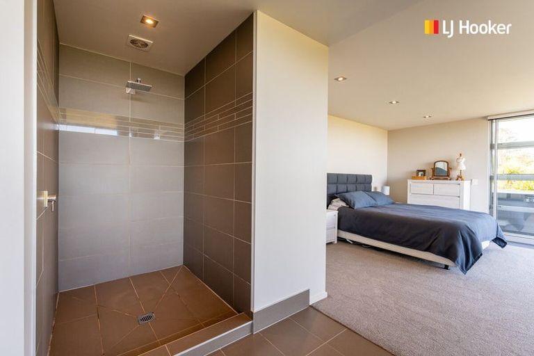 Photo of property in 28 Kayforce Road, Ocean View, Dunedin, 9035