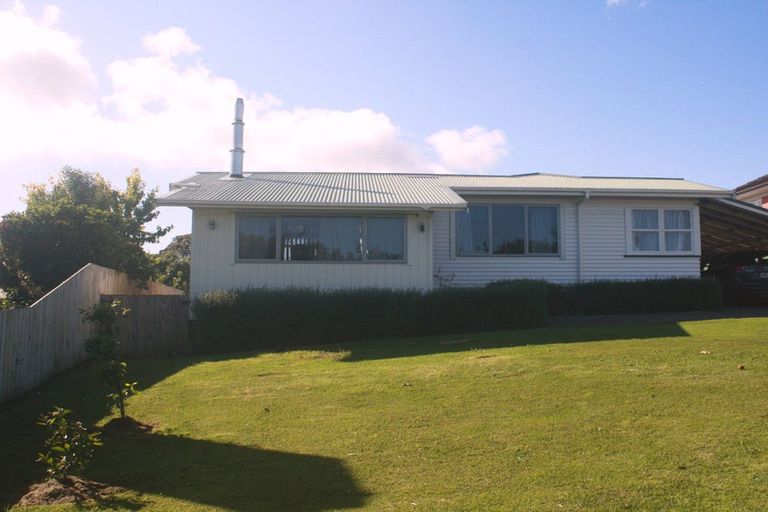 Photo of property in 8 Clarkson Crescent, Maunu, Whangarei, 0110