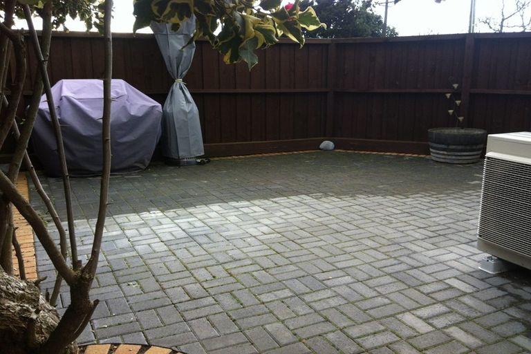 Photo of property in 1/26a Eastern Road, Eastern Beach, Auckland, 2012