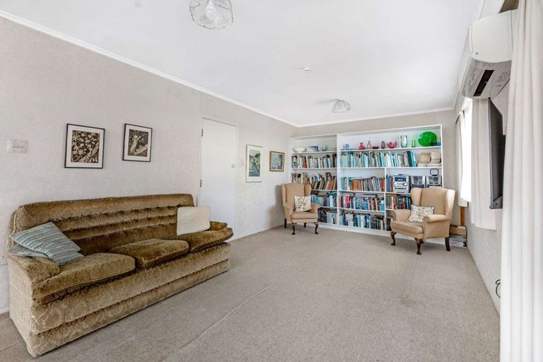 Photo of property in 10 Vogel Street, Fitzroy, New Plymouth, 4312