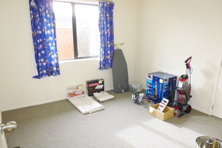 Photo of property in 17 Gresham Place, Rototuna North, Hamilton, 3210